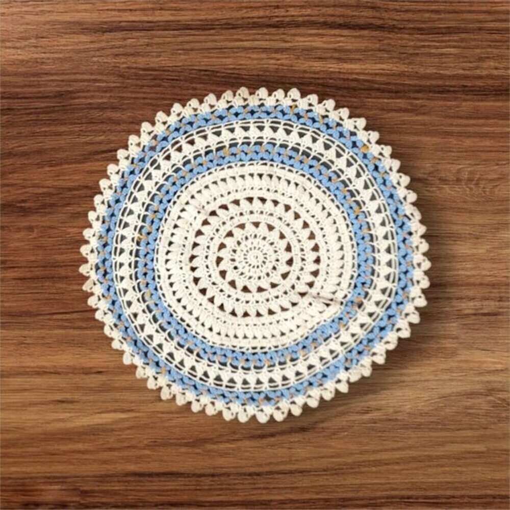 vintage crochet doily blue circle cottage Farmhouse granny‎ dresser Estate